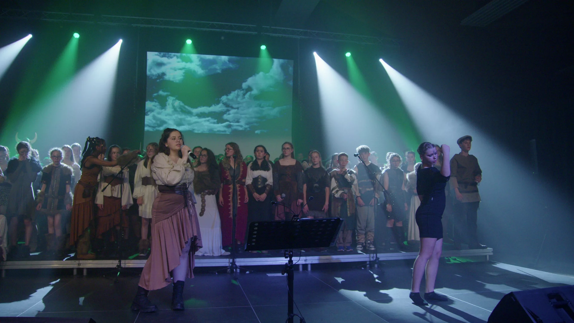 Transformation du COSEC d’Ingersheim en salle de spectacle pour le concert du Chœur de Schwendi